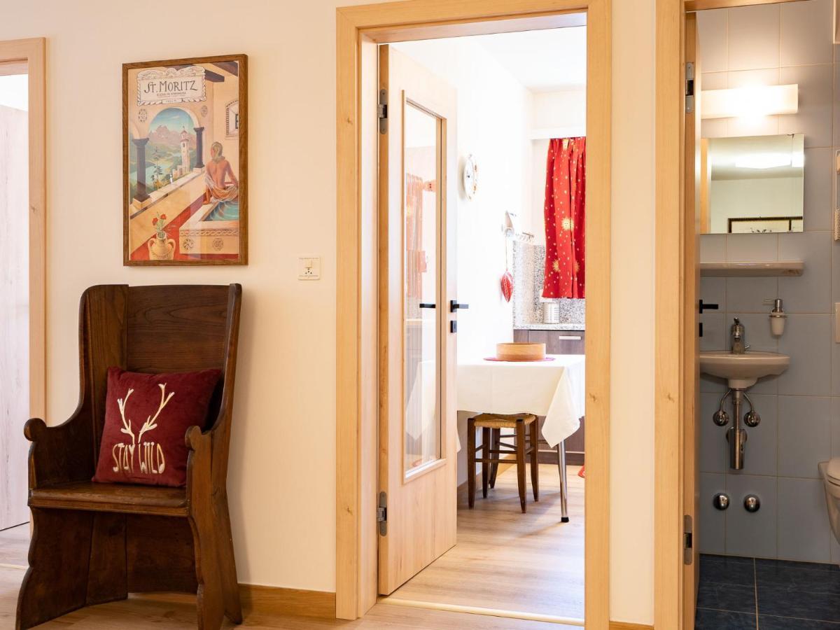 Apartment Chesa Derby 27 By Interhome Saint-Moritz Dış mekan fotoğraf