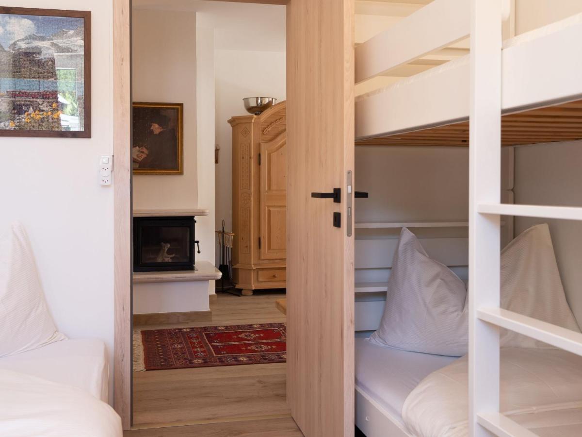 Apartment Chesa Derby 27 By Interhome Saint-Moritz Dış mekan fotoğraf